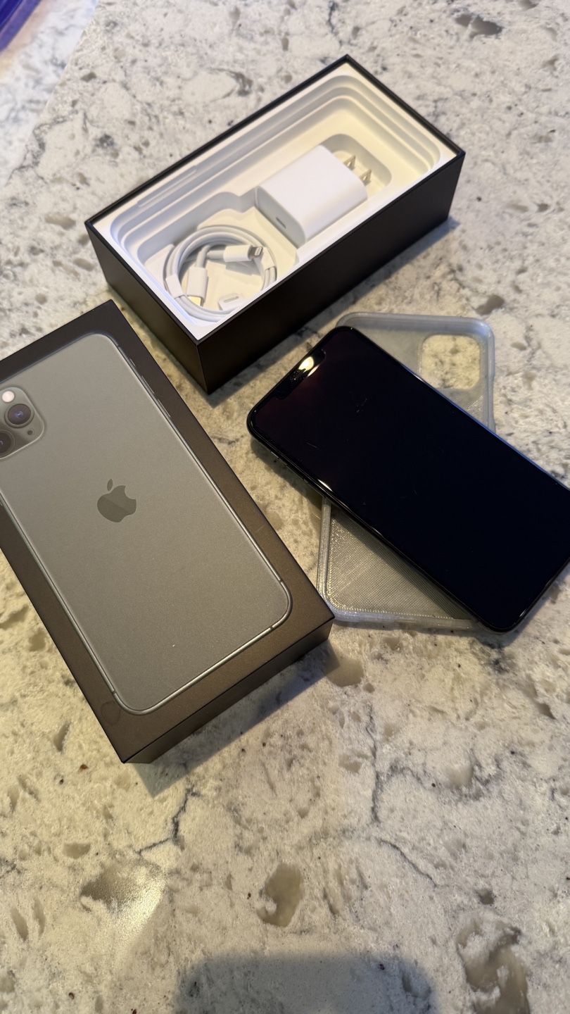 iPhone 11 Pro Max Midnight Green - 256GB