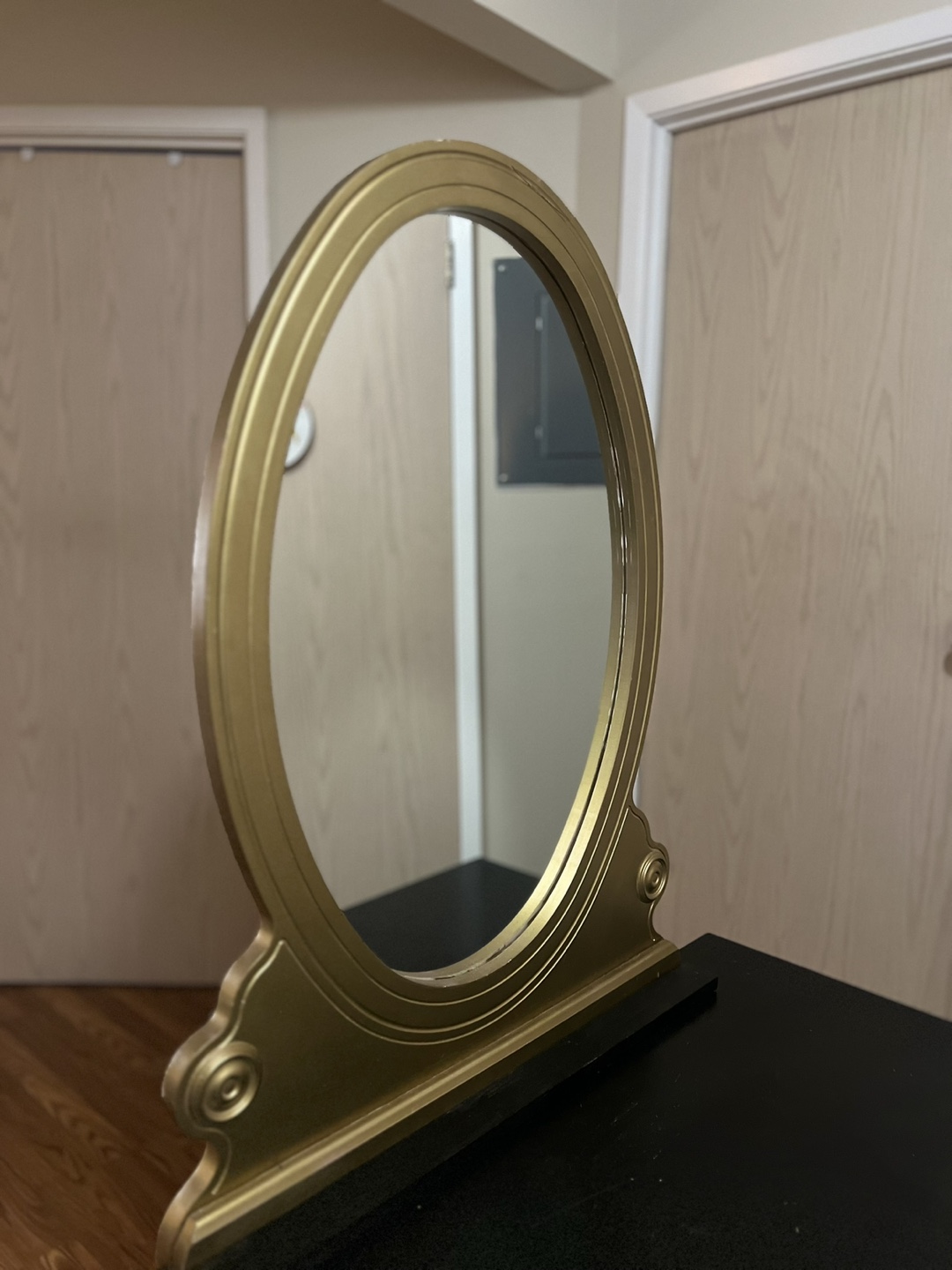 Vintage Vanity Set with Gold Mirror - photo 2