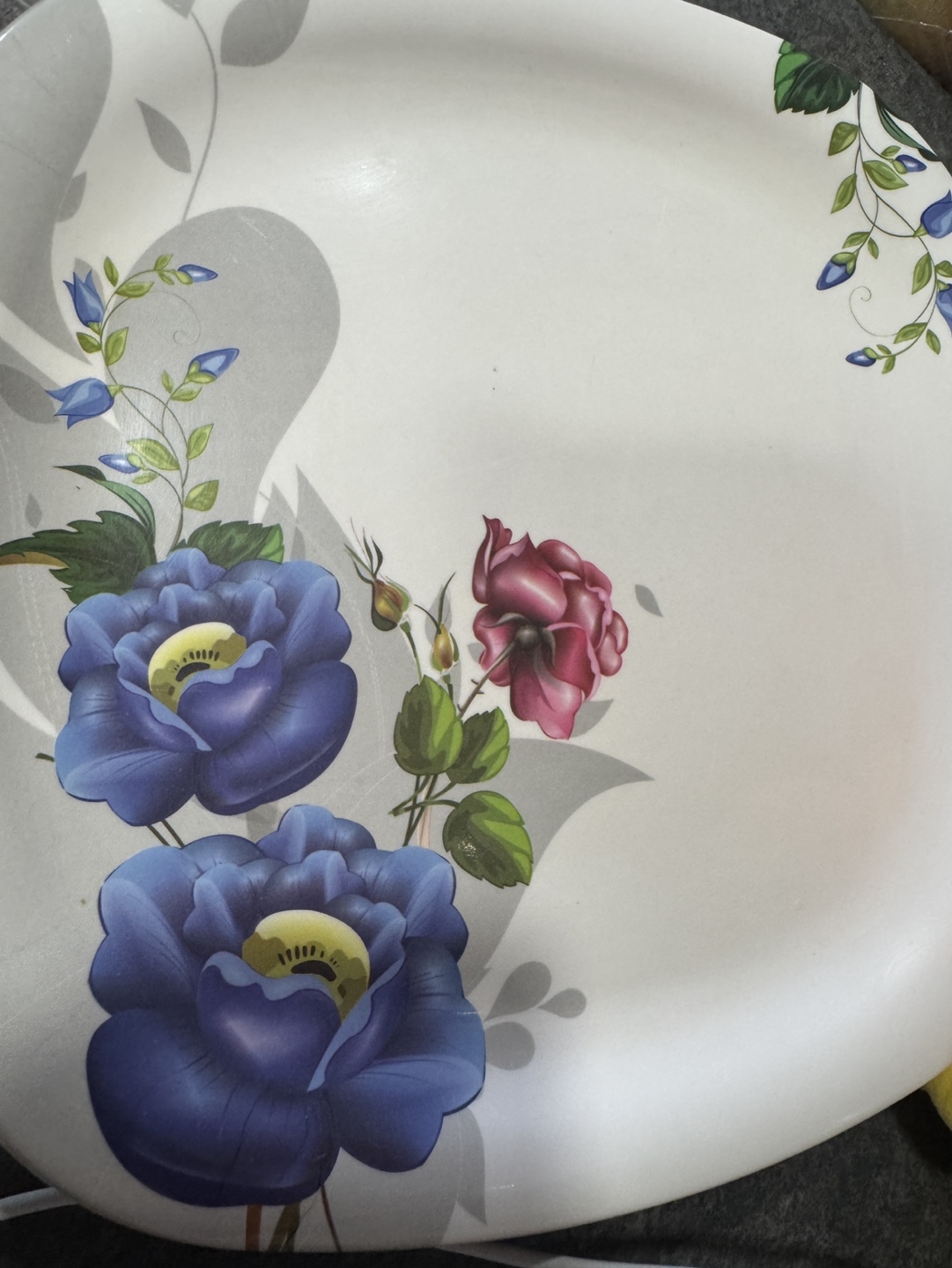 Set of three floral melamine bowls - photo 2