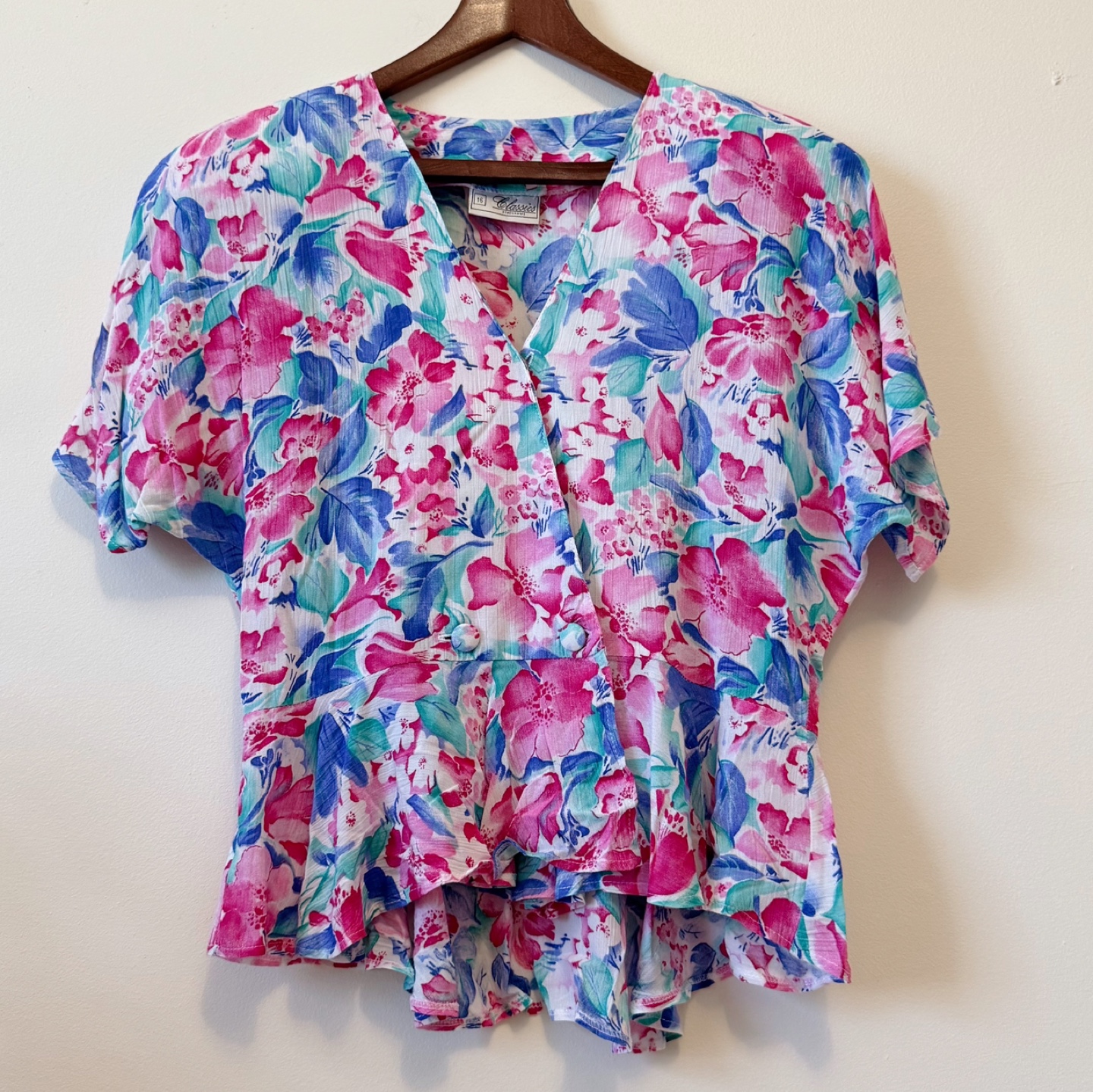 England Vintage 100% Viscose Floral Wrap Blouse - photo 3