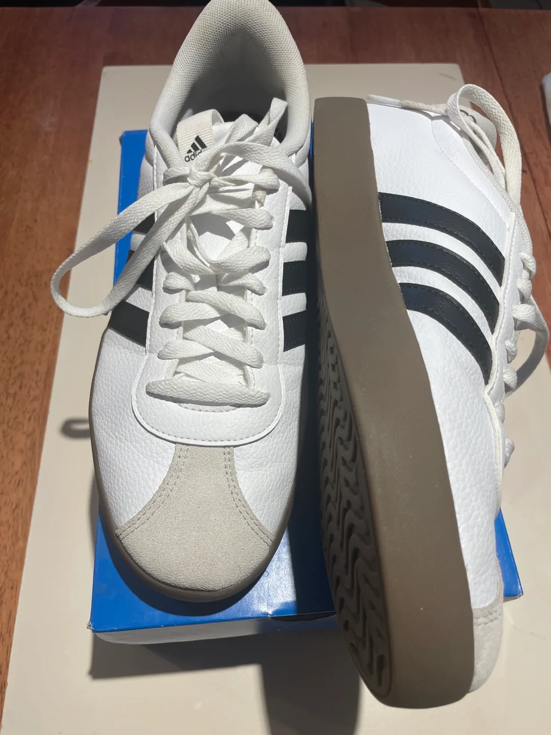 Adidas Men's VL Court 3.0 Sneaker (size 11) image indicator(4)