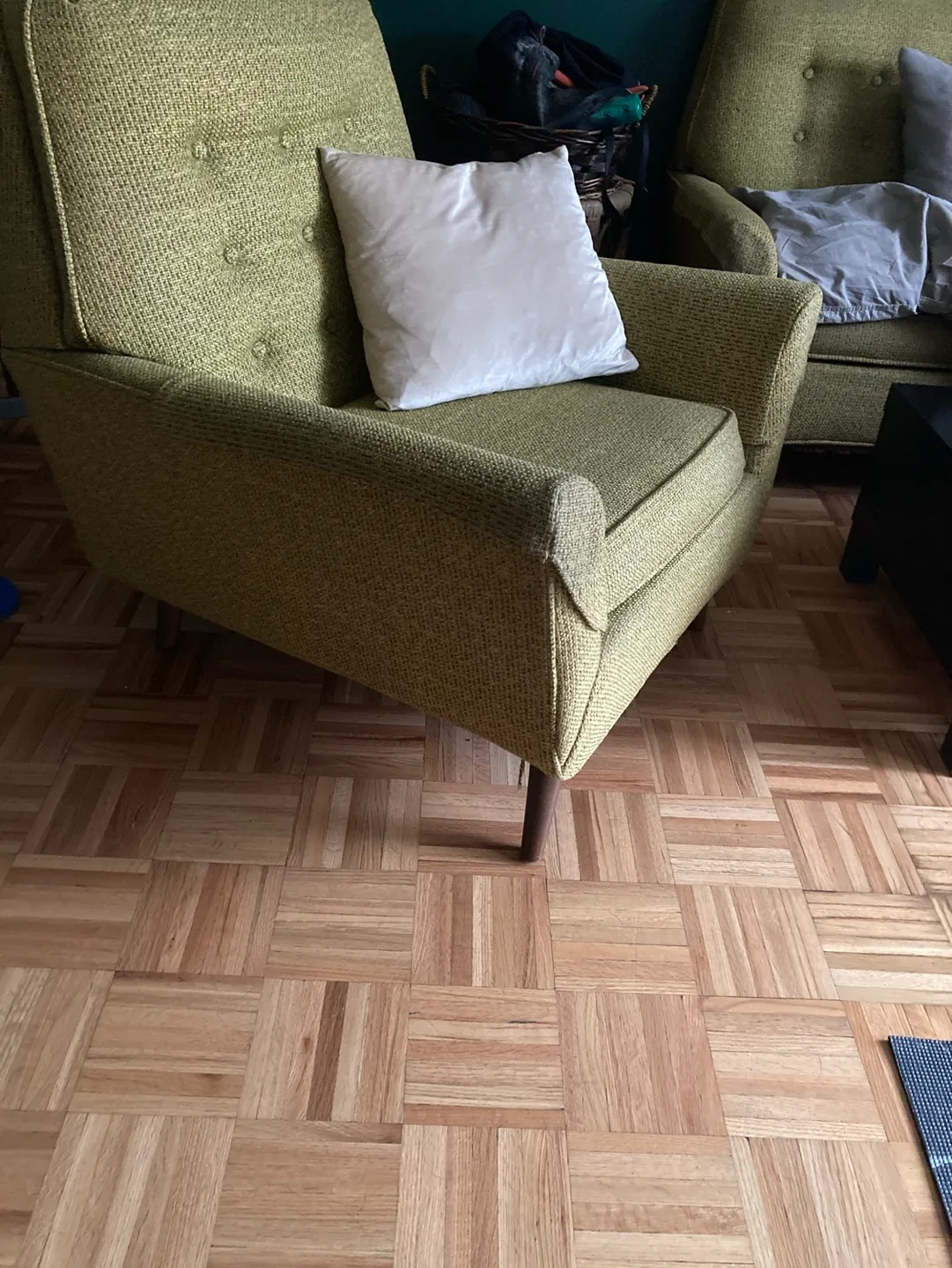 Vintage Kroehller Manufacturing Co. Armchair thumbnail