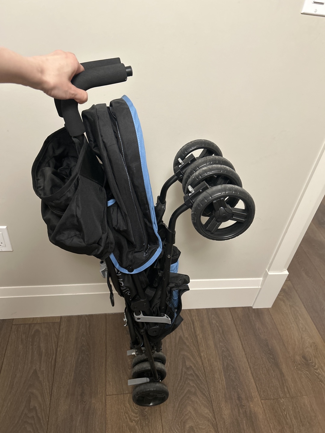 Summer 3Dmini Convenience Stroller - Black and Light Blue - photo 4