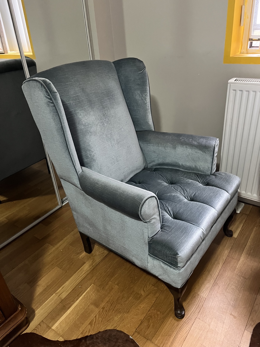 Elegant Grey/blue Velvet Wingback Chair