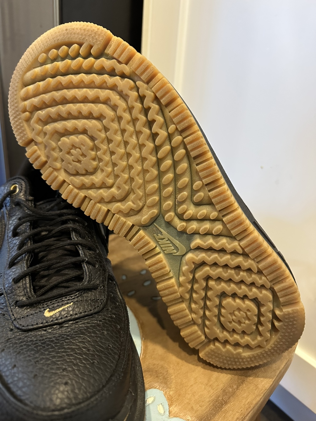 Nike Air Force 1 Luxe - photo 2