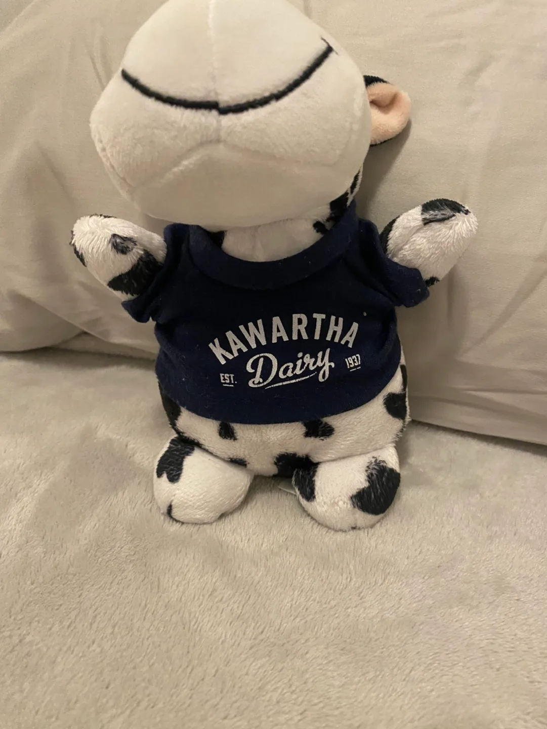 Kawartha Dairy Cow Plush Toy image indicator(2)