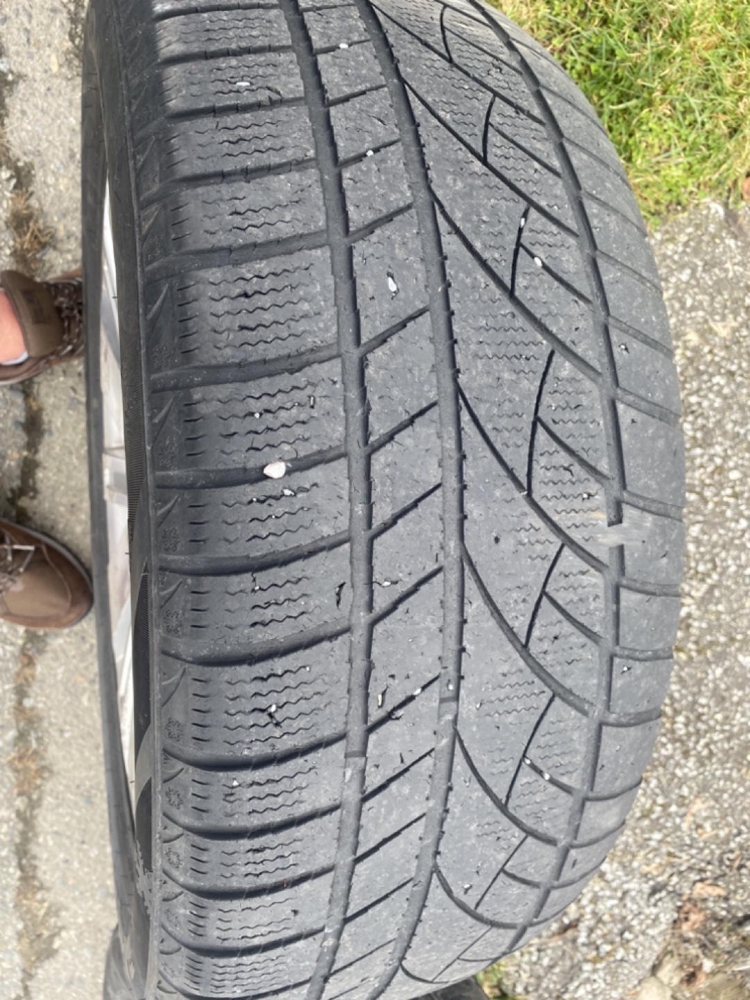 Alloy rims with tires - photo 2
