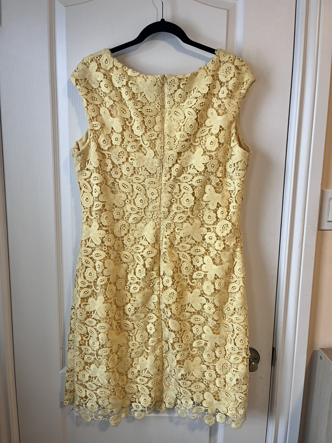 Lauren Ralph Lauren Yellow Lace Dress Size 14 - photo 2