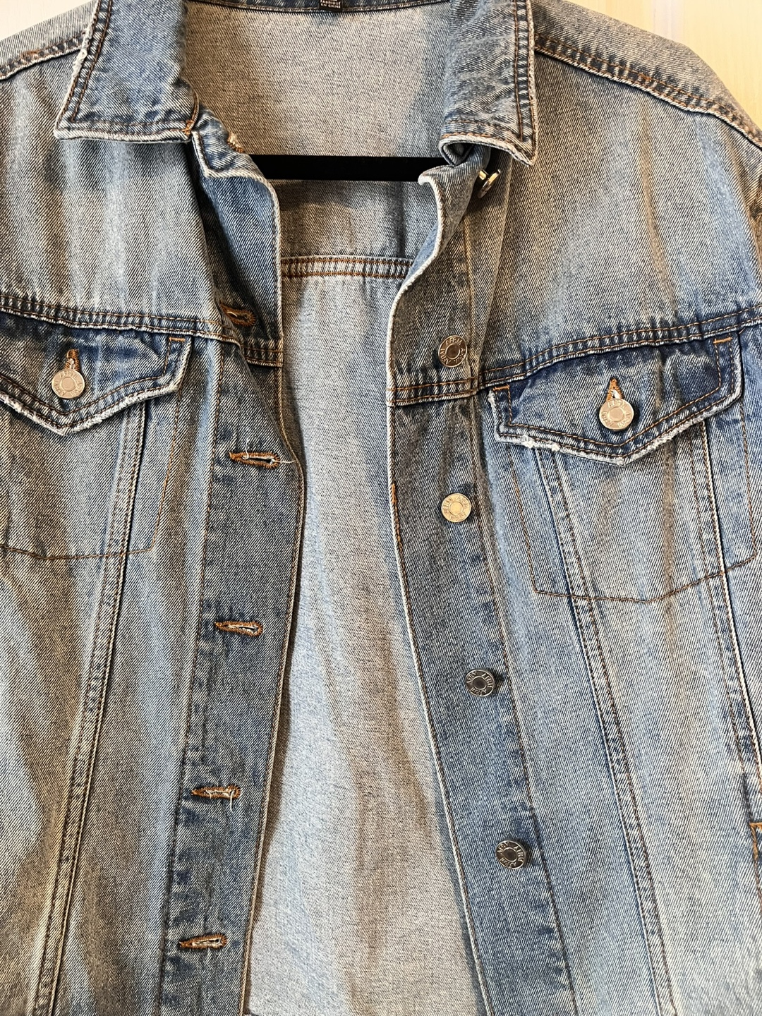 AFIRM Women's Light Wash Denim Jacket, Size M - photo 2