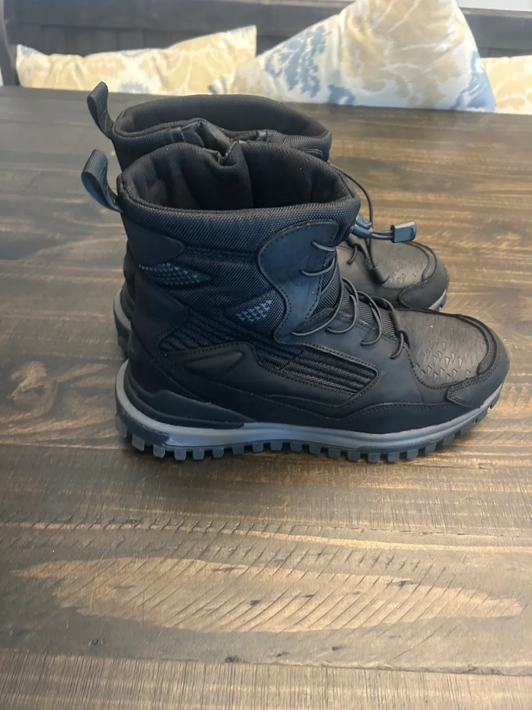 Pajar Mens Size 11 waterproof winter boots image indicator(10)