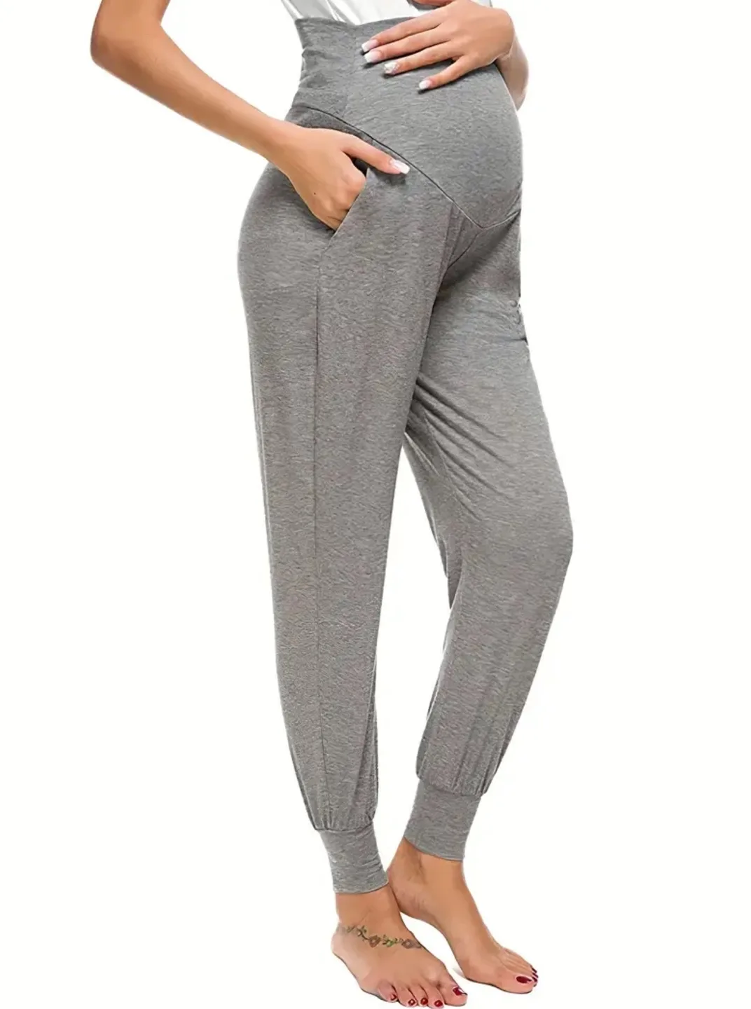 NEW Maternity Jogger, just Black. Small size image indicator(5)