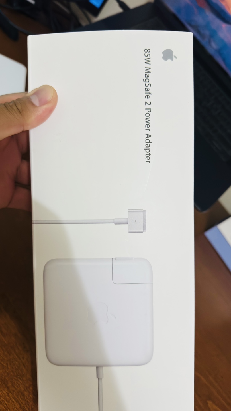 Apple 85W MagSafe 2 Power Adapter