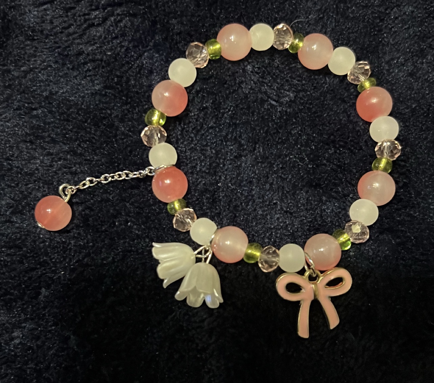 Pretty Pink and White Beaded Bracelet