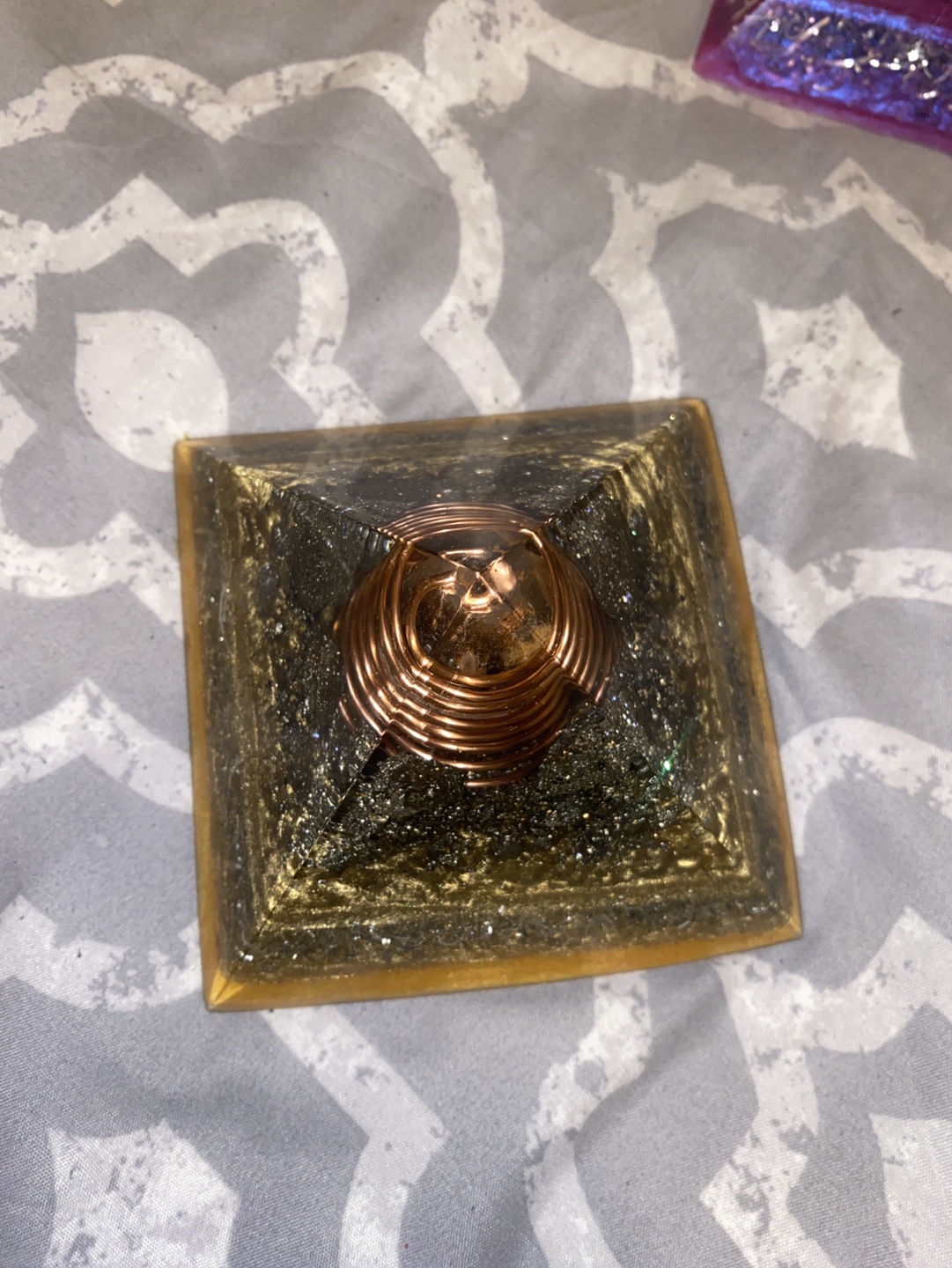 Pyramid - PYRITE - ABUNDANCE - photo 2