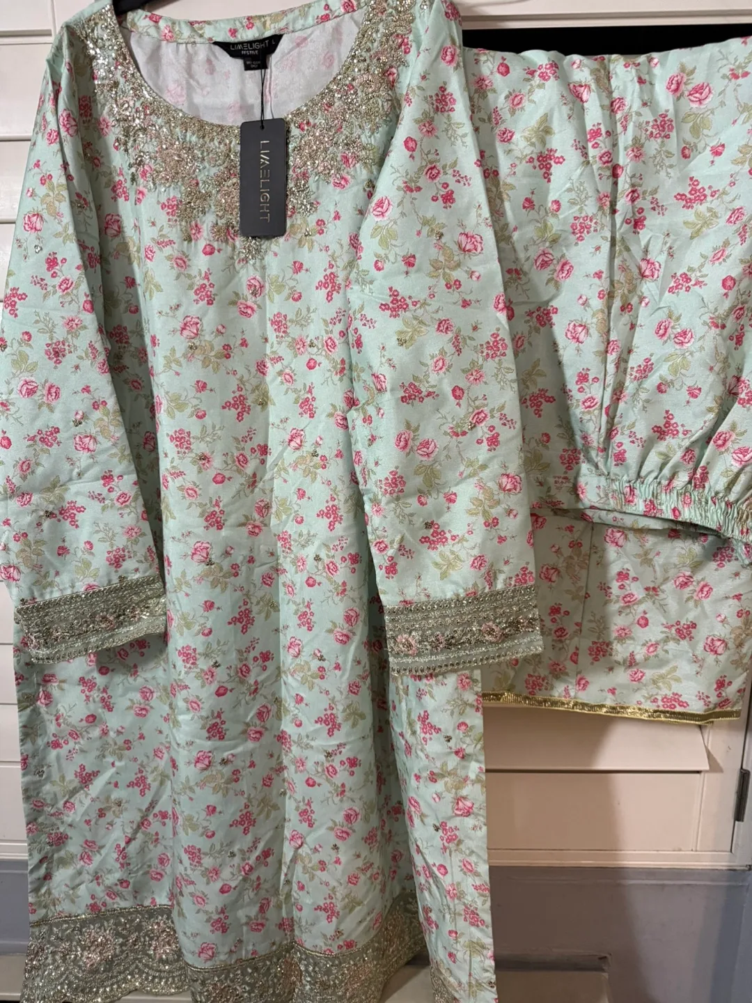 Limelight 3-Piece Floral Shalwar Kameez Suit thumbnail