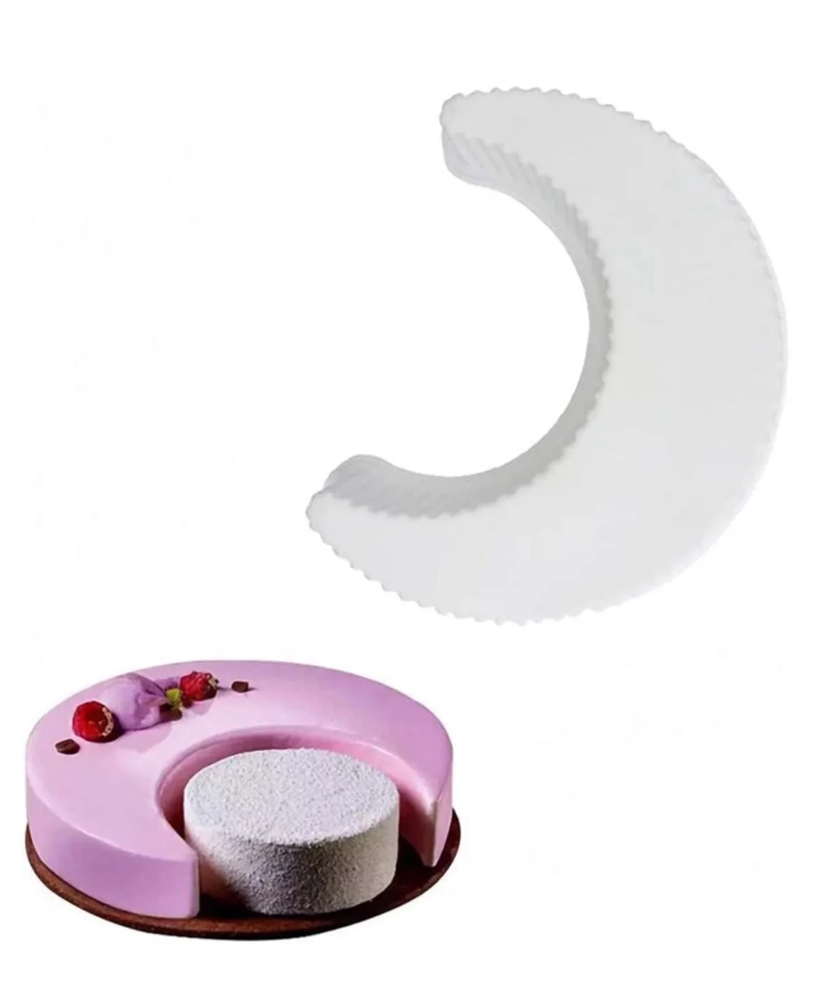 Crescent Moon Shape Silicone Cake Pan great for Ramadan & Eid thumbnail