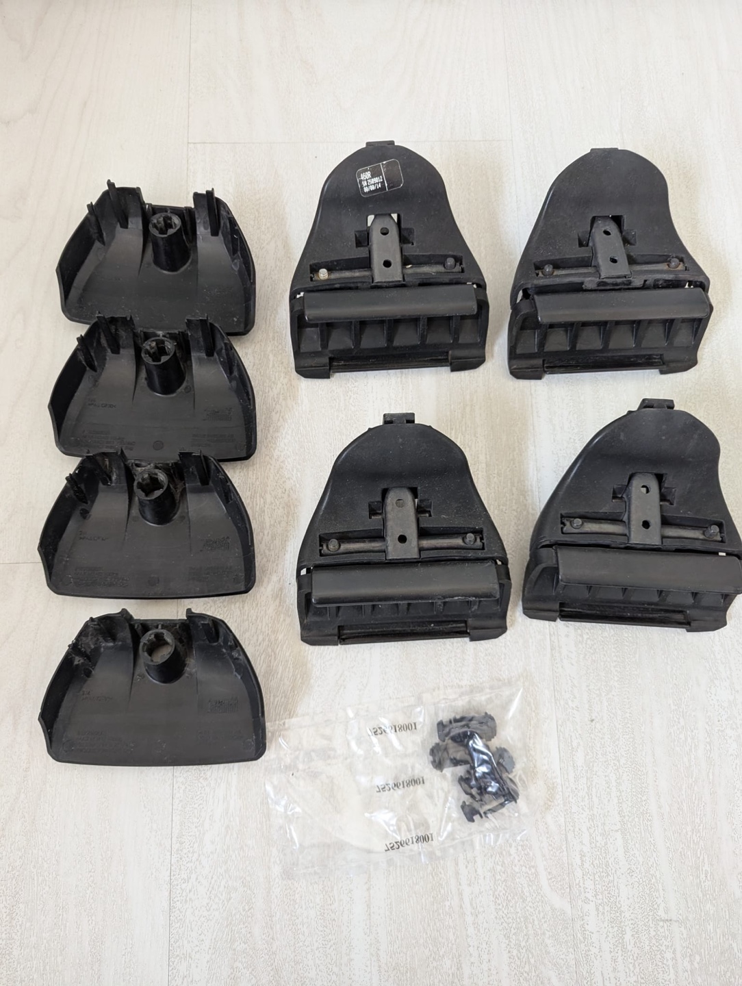 Thule 460R Podium & Thule Fit Kit 4076 - photo 2
