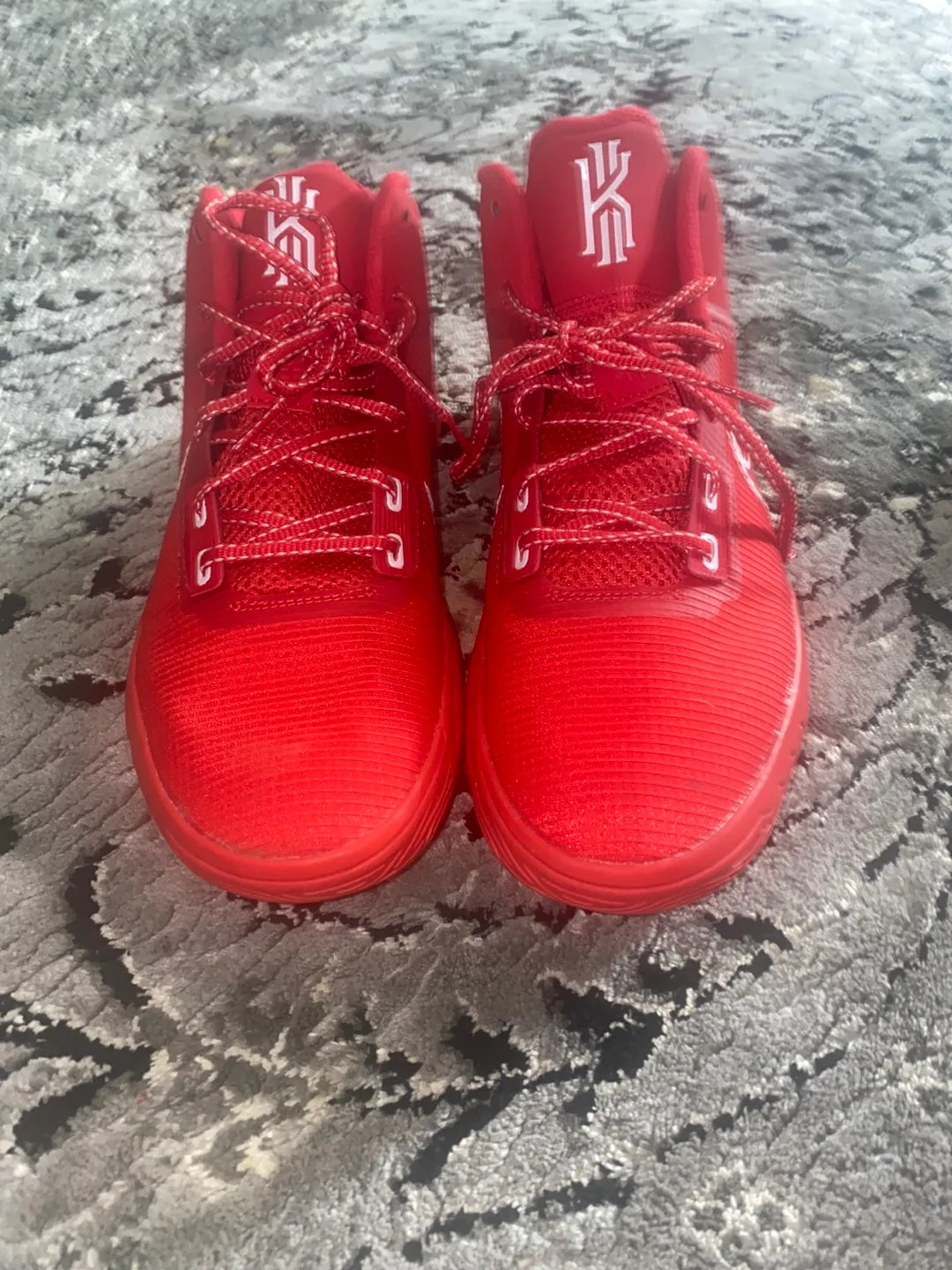 Kyrie 4 flytrap Red Basketball Shoes image indicator(2)