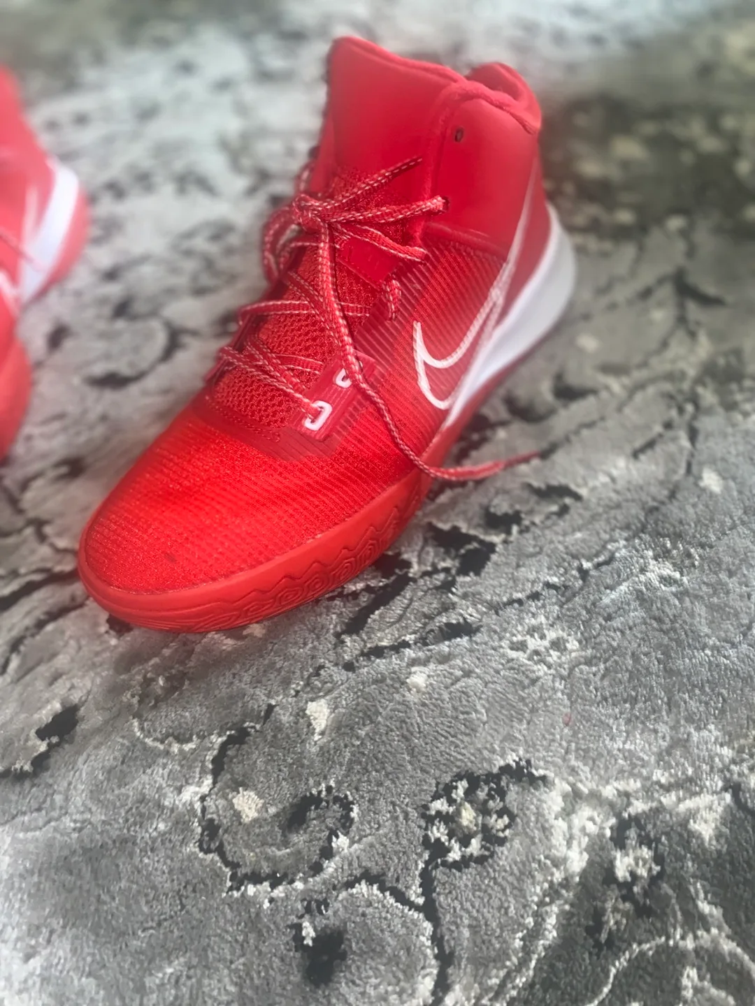 Kyrie 4 flytrap Red Basketball Shoes image indicator(7)