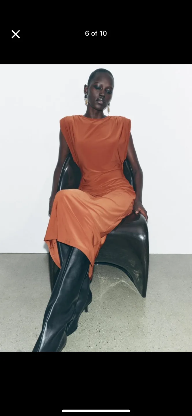 BNWT zara size small long dress with shoulder pads image indicator(6)