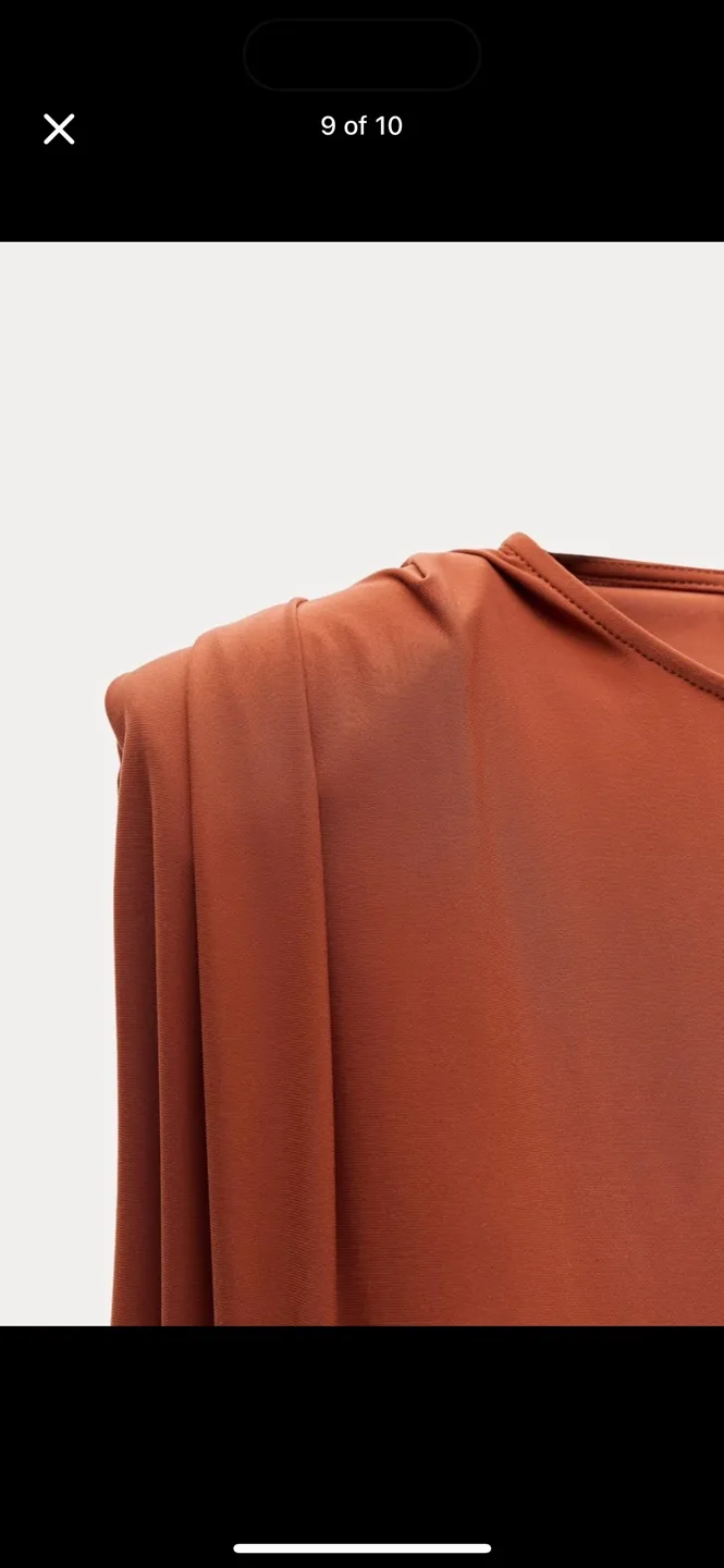 BNWT zara size small long dress with shoulder pads image indicator(9)