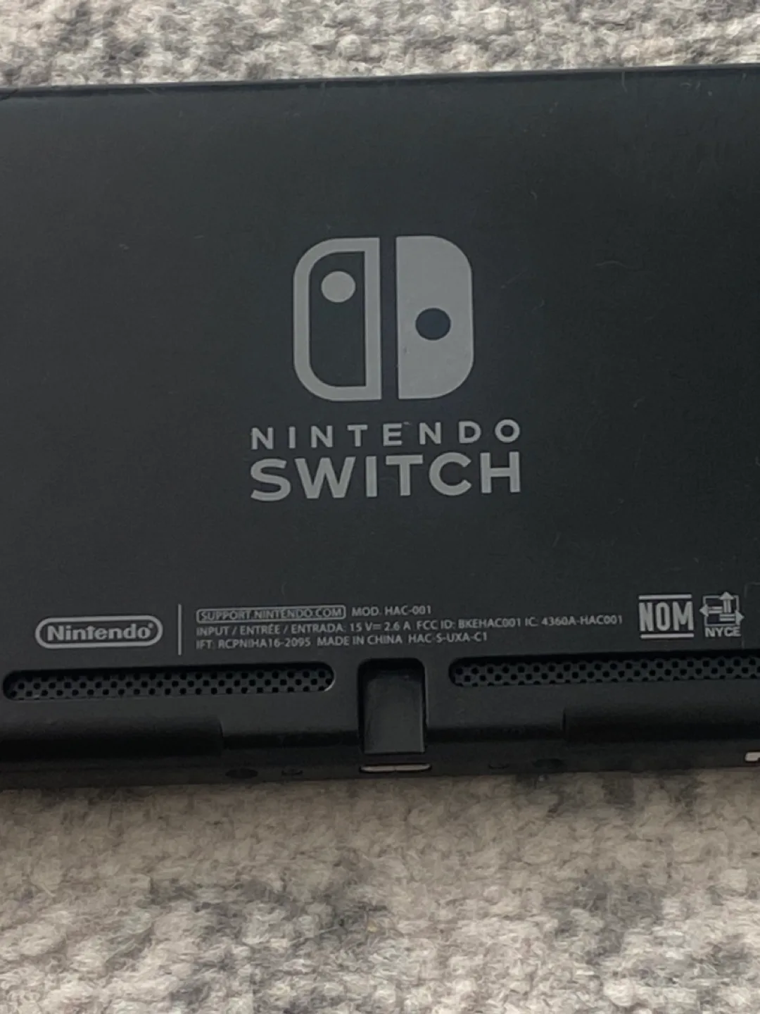 Nintendo Switch Console - Red and Blue Joy-Cons image indicator(3)