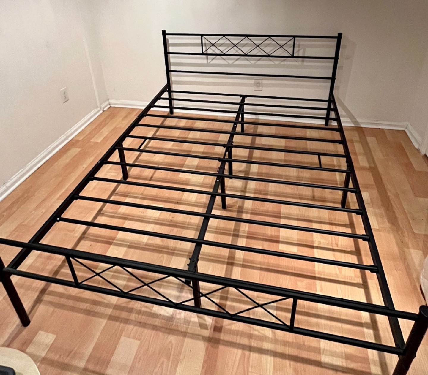 Queen Metal Bed Frame - photo 2