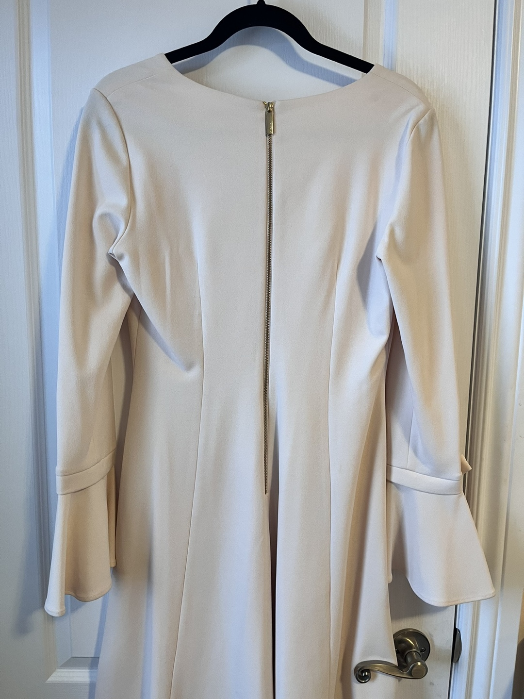Calvin Klein Cream-Colored Bell Sleeve Dress - photo 3