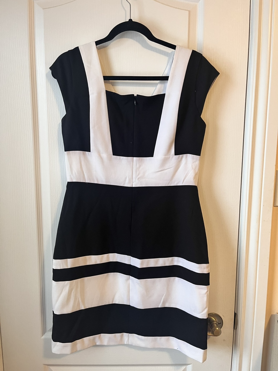 Black and White Striped Sheath Dress - photo 2
