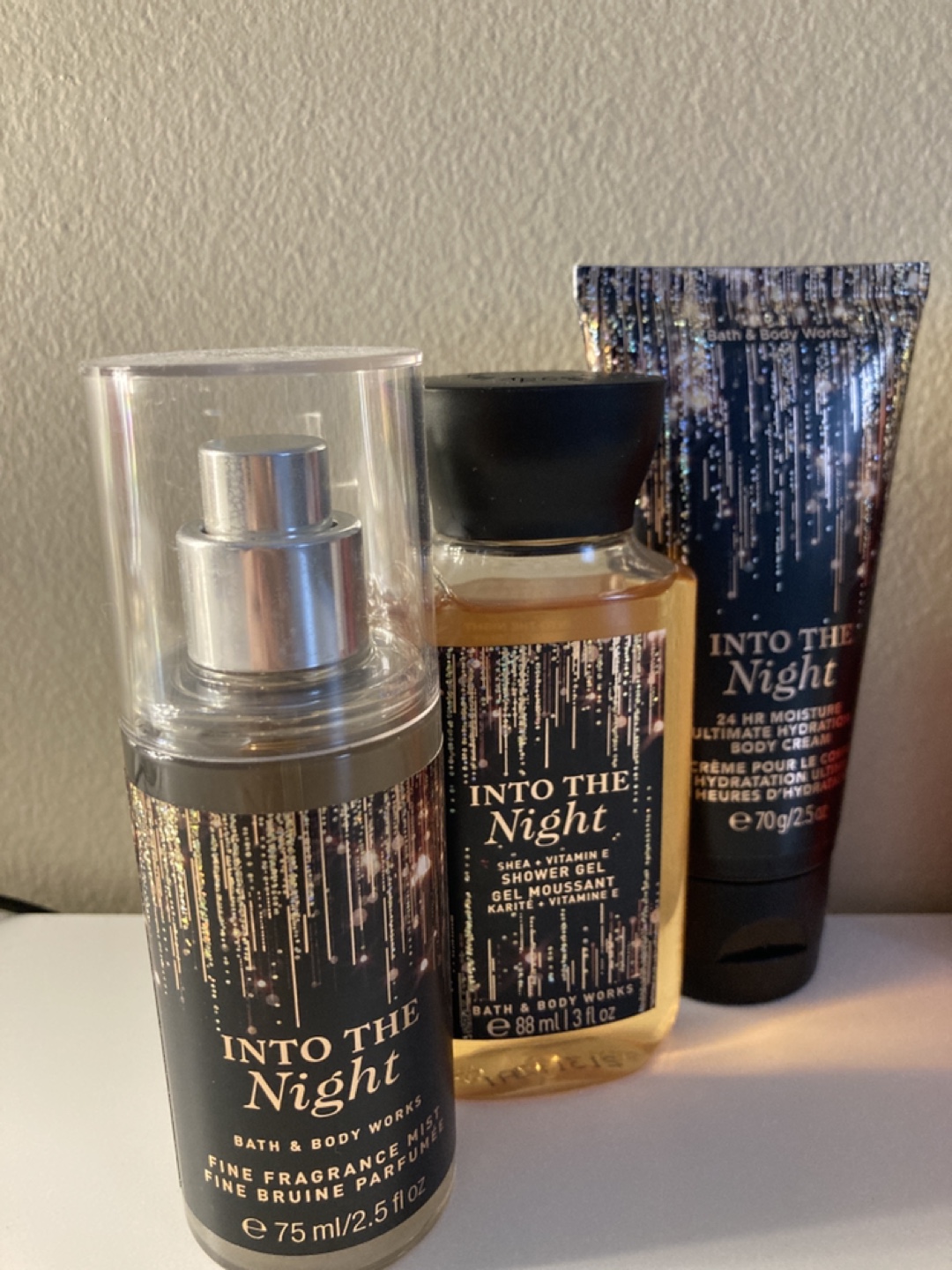 Bath & Body Works Gingham Love & Into the Night Gift Set - photo 4