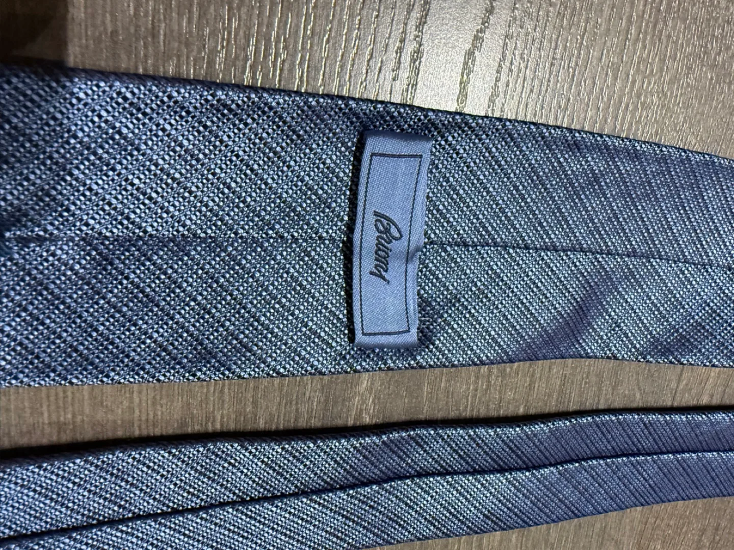 Authentic Brioni Silk tie made in Italy blue image indicator(3)