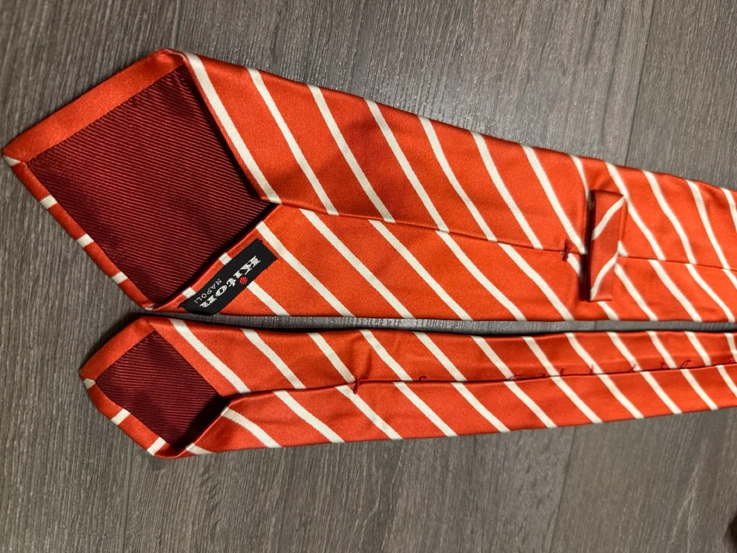 Authentic Kiton silk tie Napoli Italy red white stripe image indicator(3)