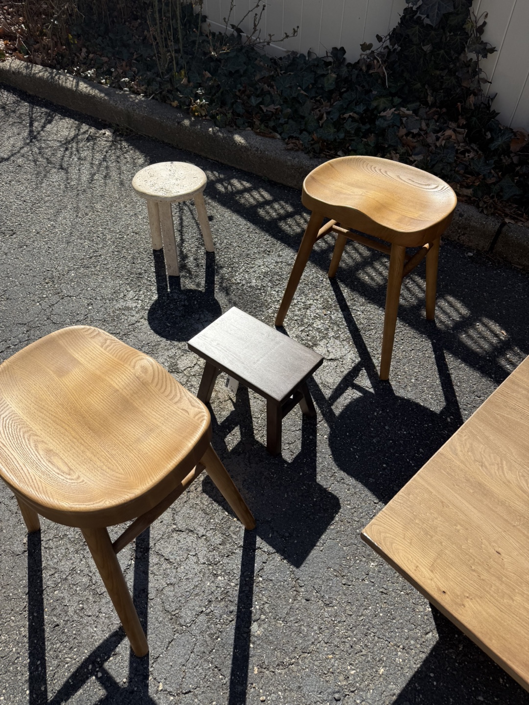 Mid Century Modern Coffee Table & Stools Set - photo 2