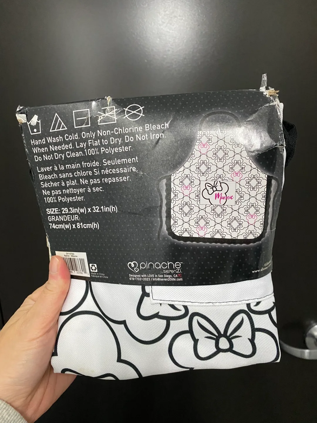 Minnie Mouse Apron - New with Tags image indicator(2)