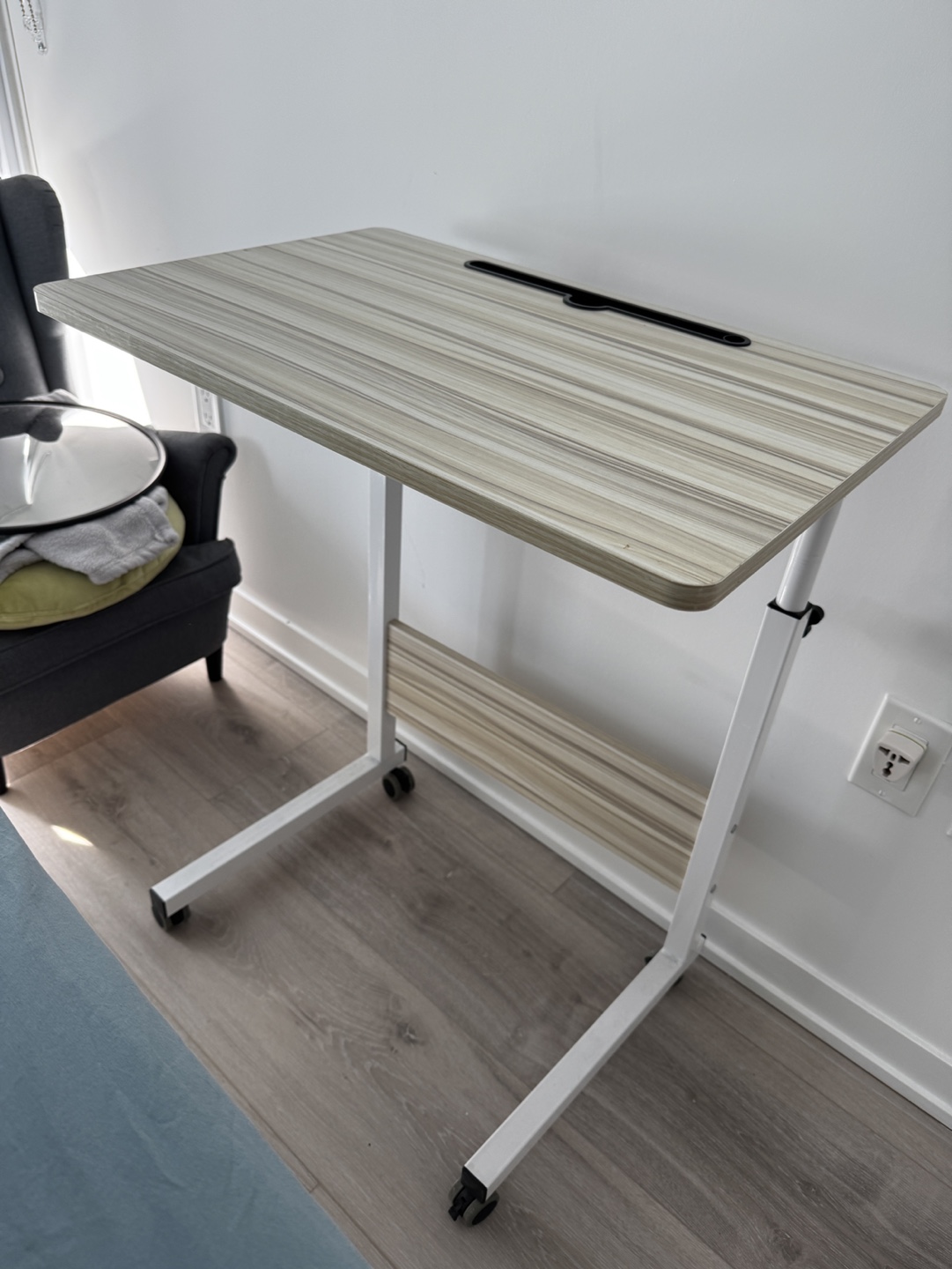 Adjustable Mobile Laptop Desk with Wheels