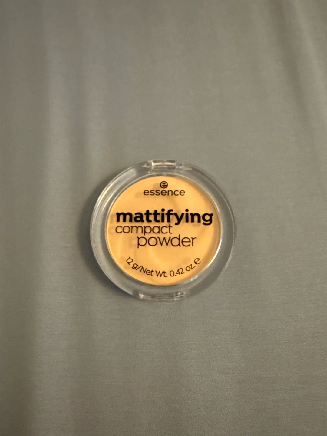 Mattifying Compact Powder - Shade 11 Pastel Beige image indicator(2)