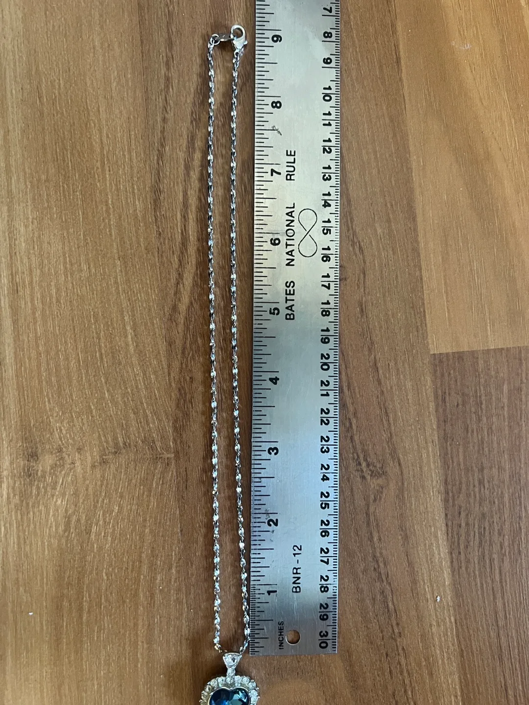 Vintage Avon Blue Heart Pendant Necklace image indicator(8)