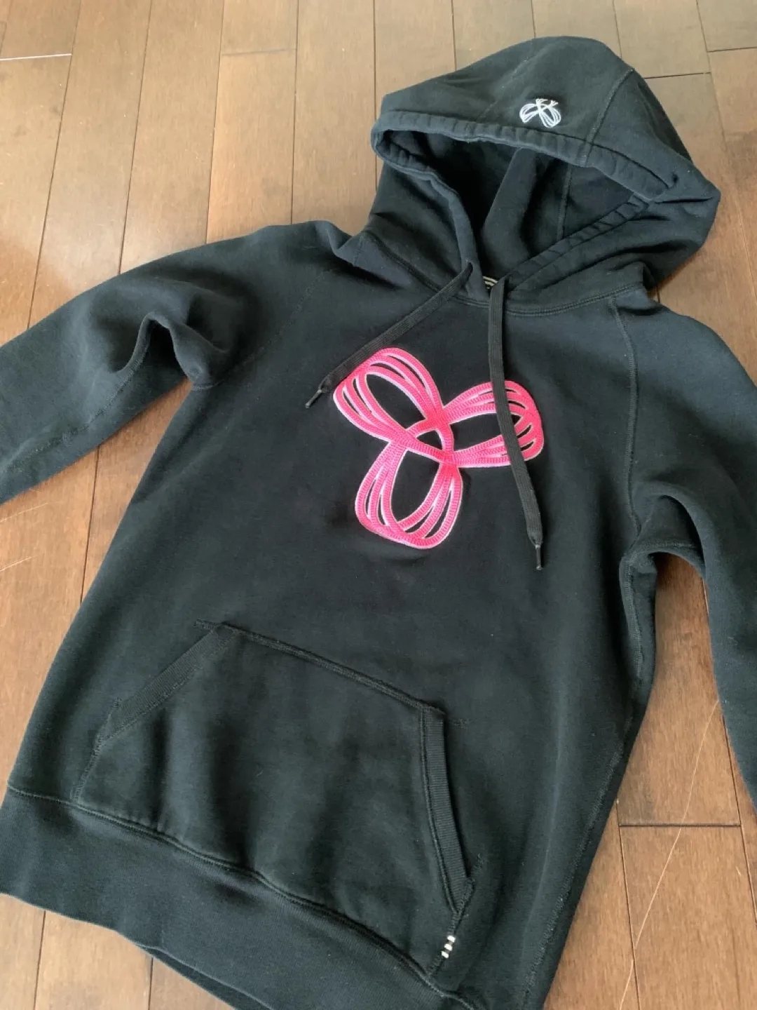 Aritzia TNA Hoodies image indicator(2)