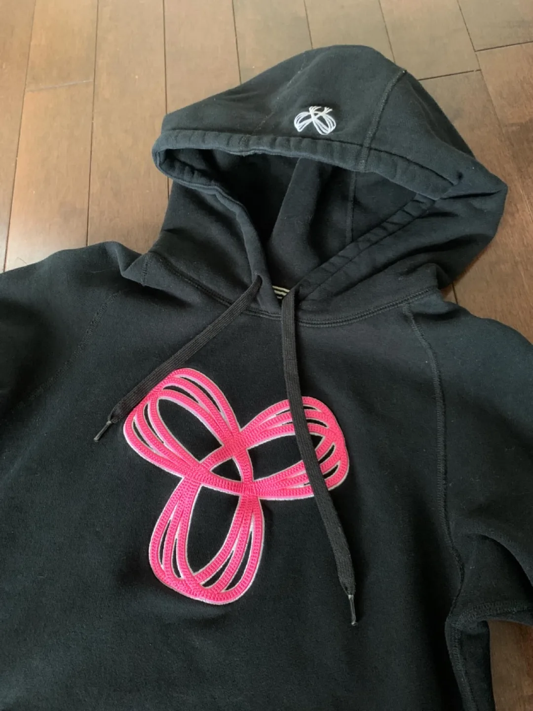 Aritzia TNA Hoodies image indicator(3)