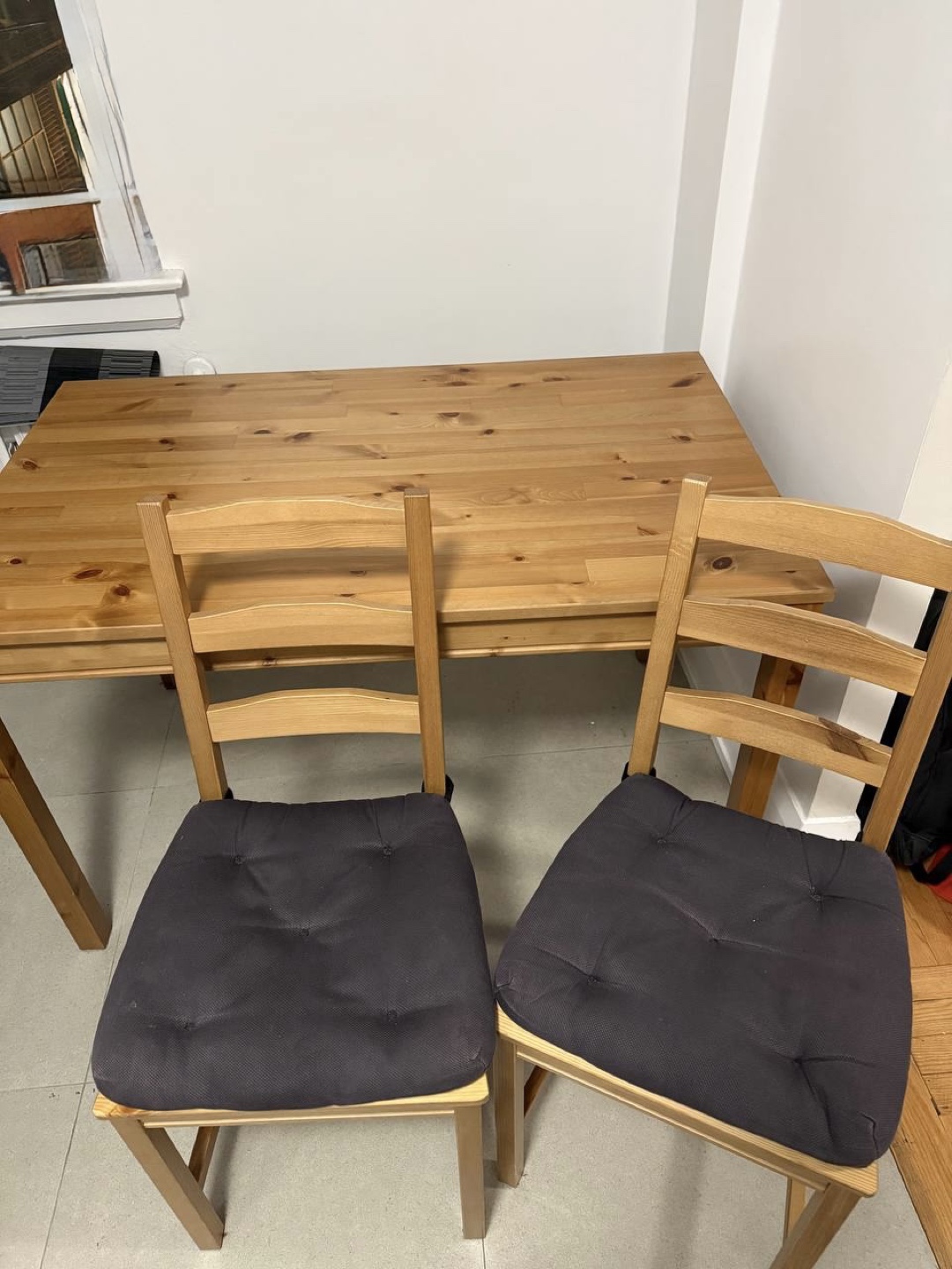 IKEA kitchen table  with 4 chairs - photo 2