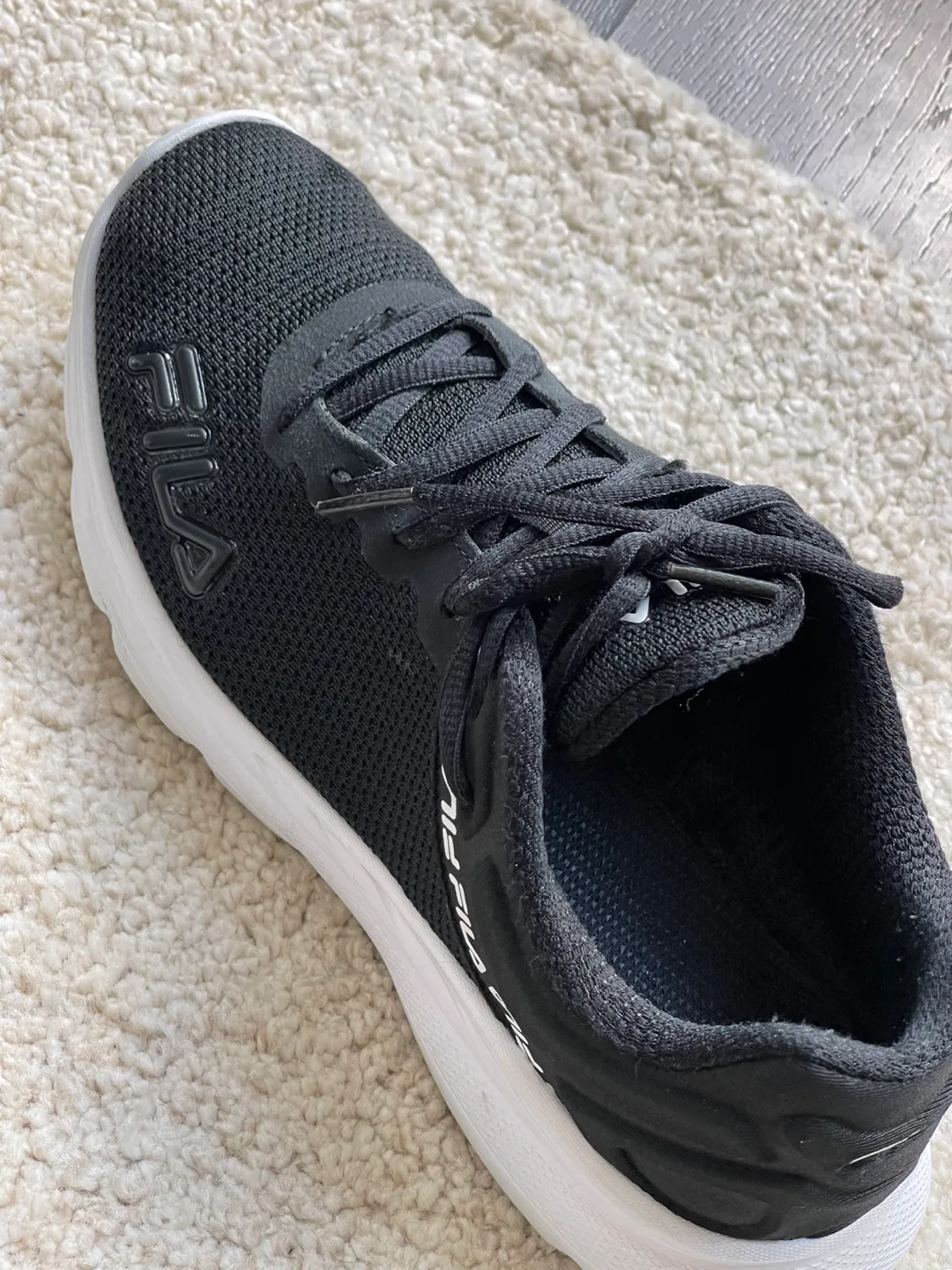 Fila Women's Black Running Shoes - Size 9 thumbnail