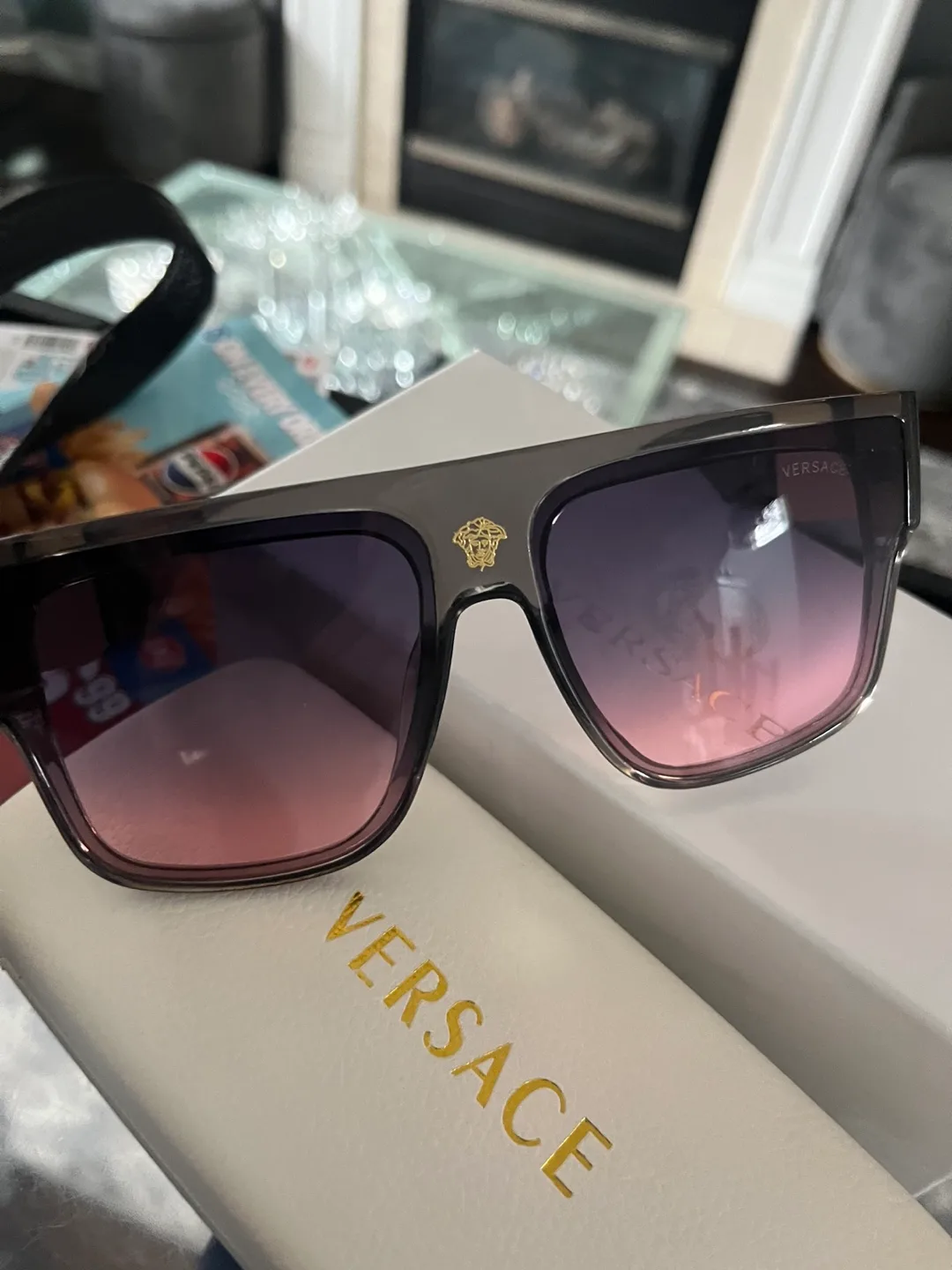 Versace Sunglasses image indicator(5)