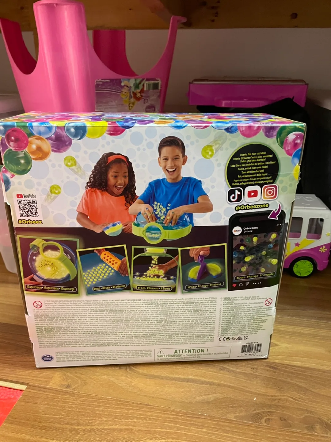 Orbeez Sensation Station with Glow Brilliant Effect image indicator(2)