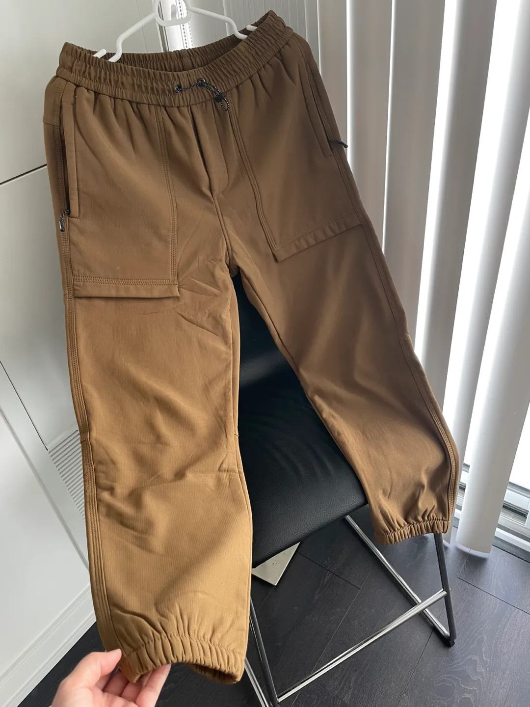 Men's Size M Brown Tech Pants image indicator(2)