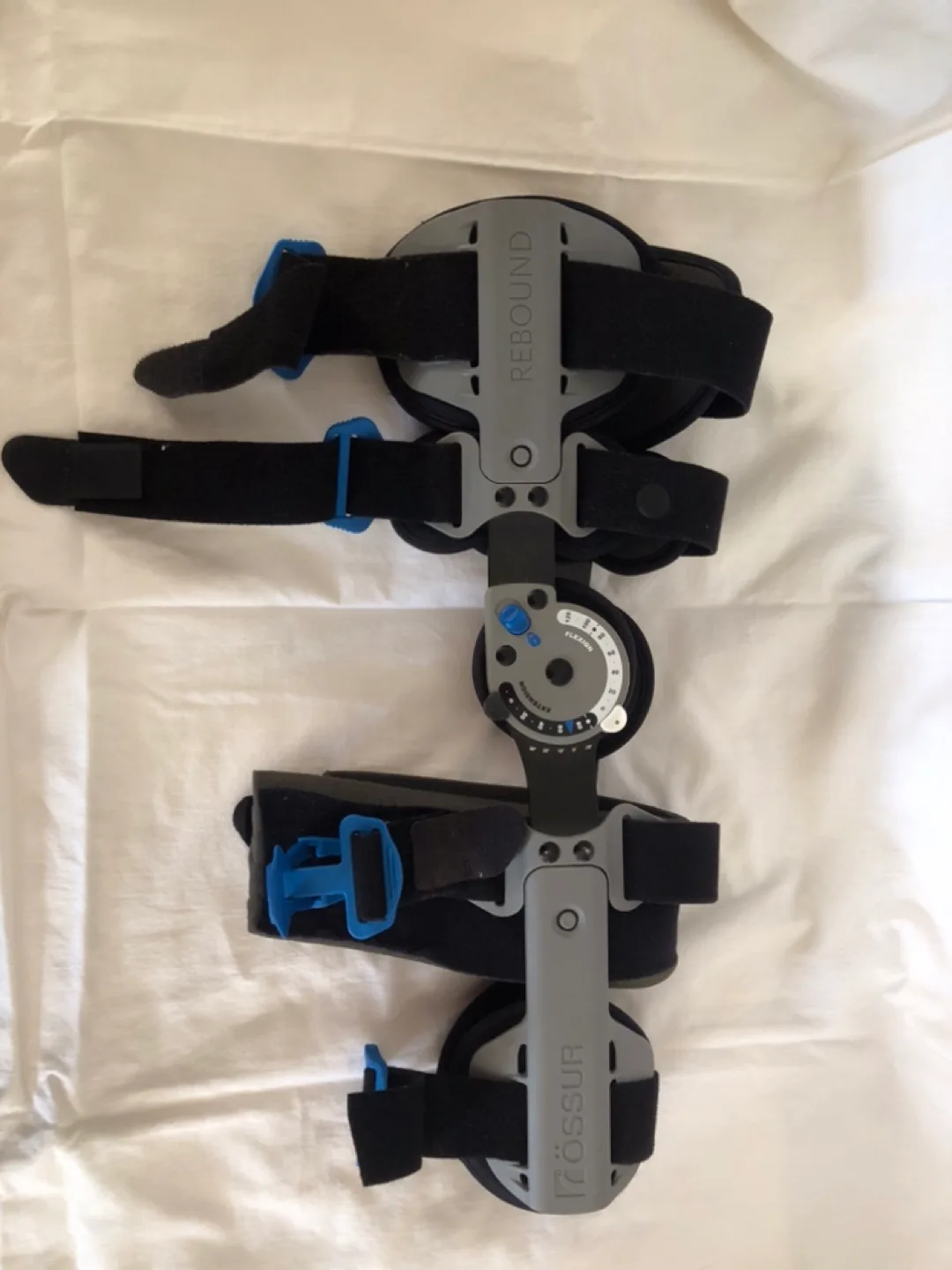 Össur Rebound Knee Brace Post-Op -priced for quick sale image indicator(3)