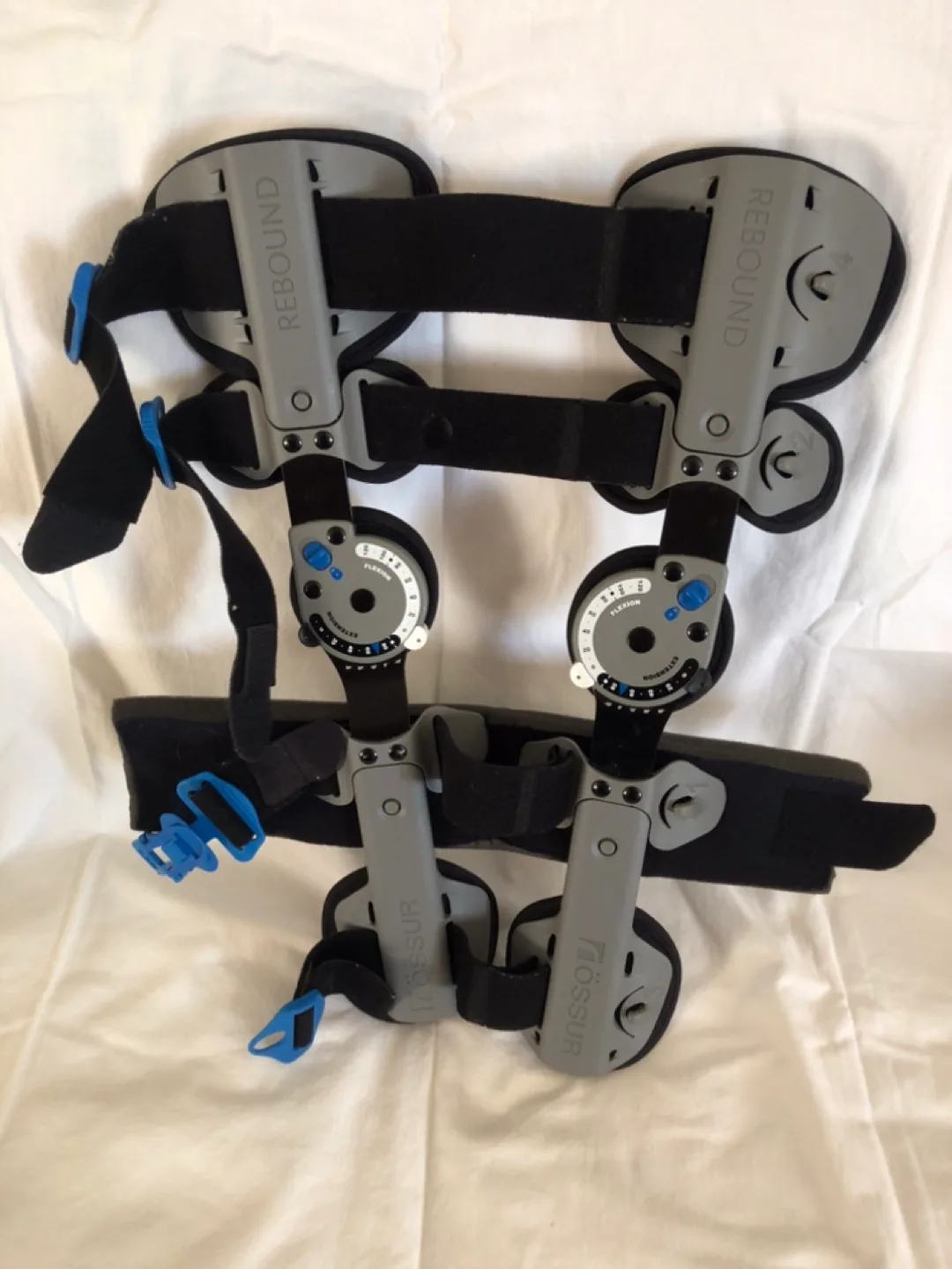 Össur Rebound Knee Brace Post-Op -priced for quick sale image indicator(5)