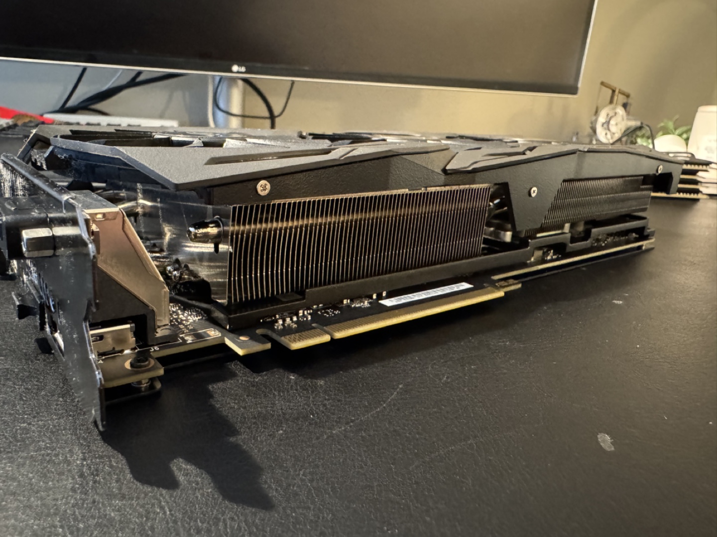 ASUS ROG STRIX GTX 1080ti 11GB OC - photo 2