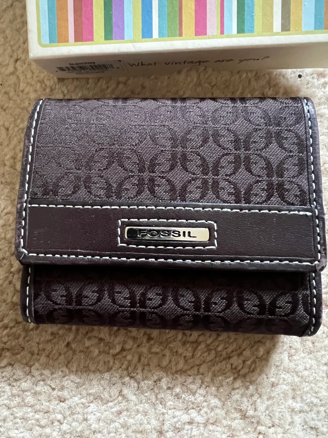 Fossil Genuine Leather Brown Wallet image indicator(2)