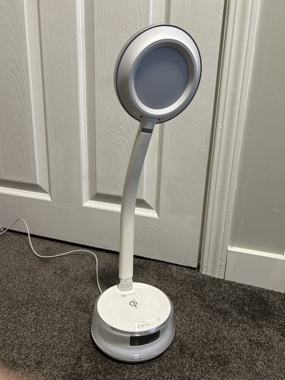 Qi Wireless Charging Desk Lamp with Clock