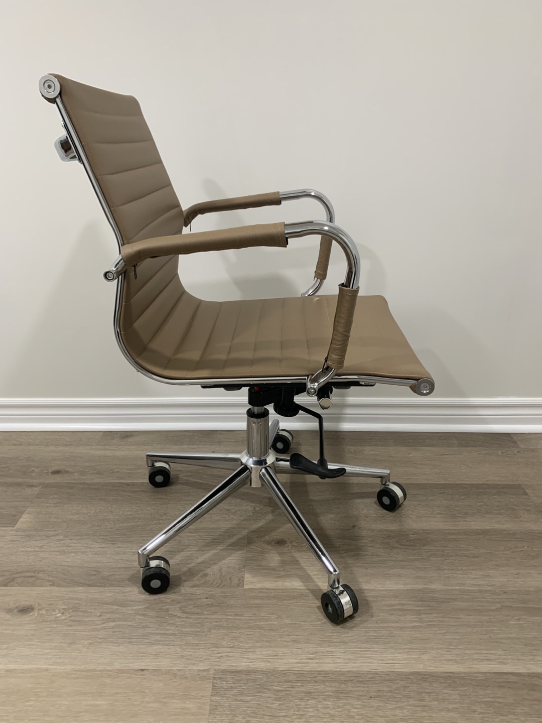 Modern Brown Leather Office Chair - photo 2